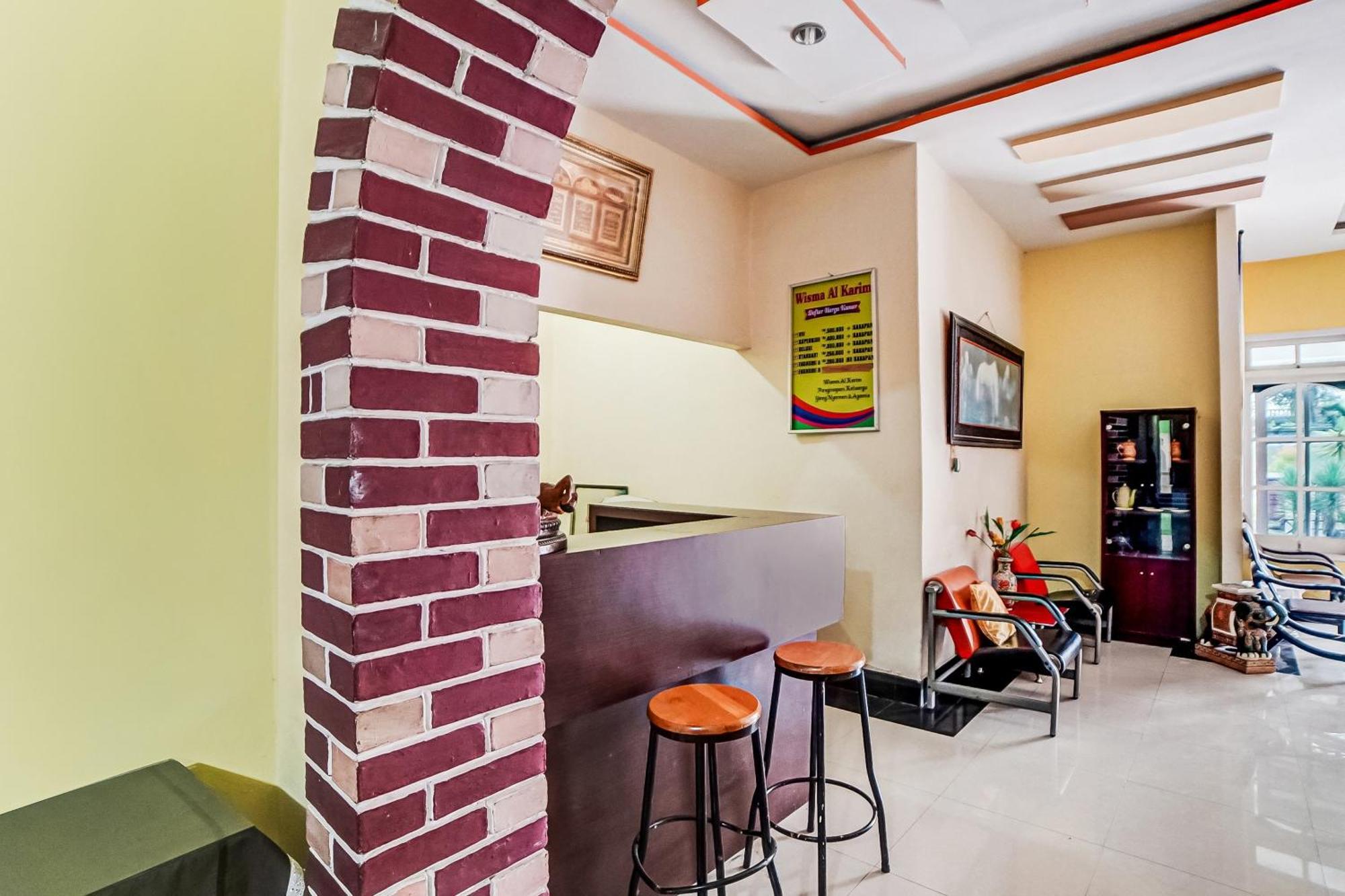 Hotel Oyo 90980 Al Karim Syariah Tanjungbalai Esterno foto