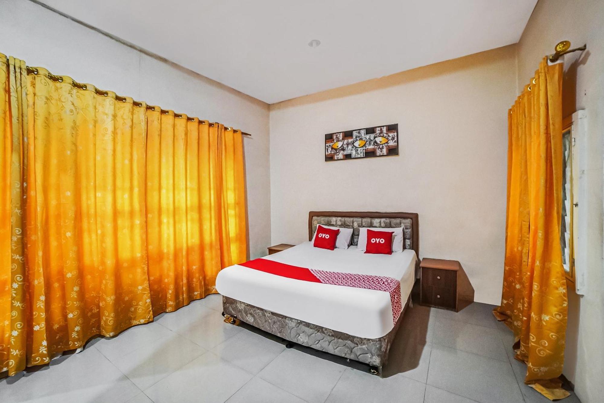 Hotel Oyo 90980 Al Karim Syariah Tanjungbalai Esterno foto