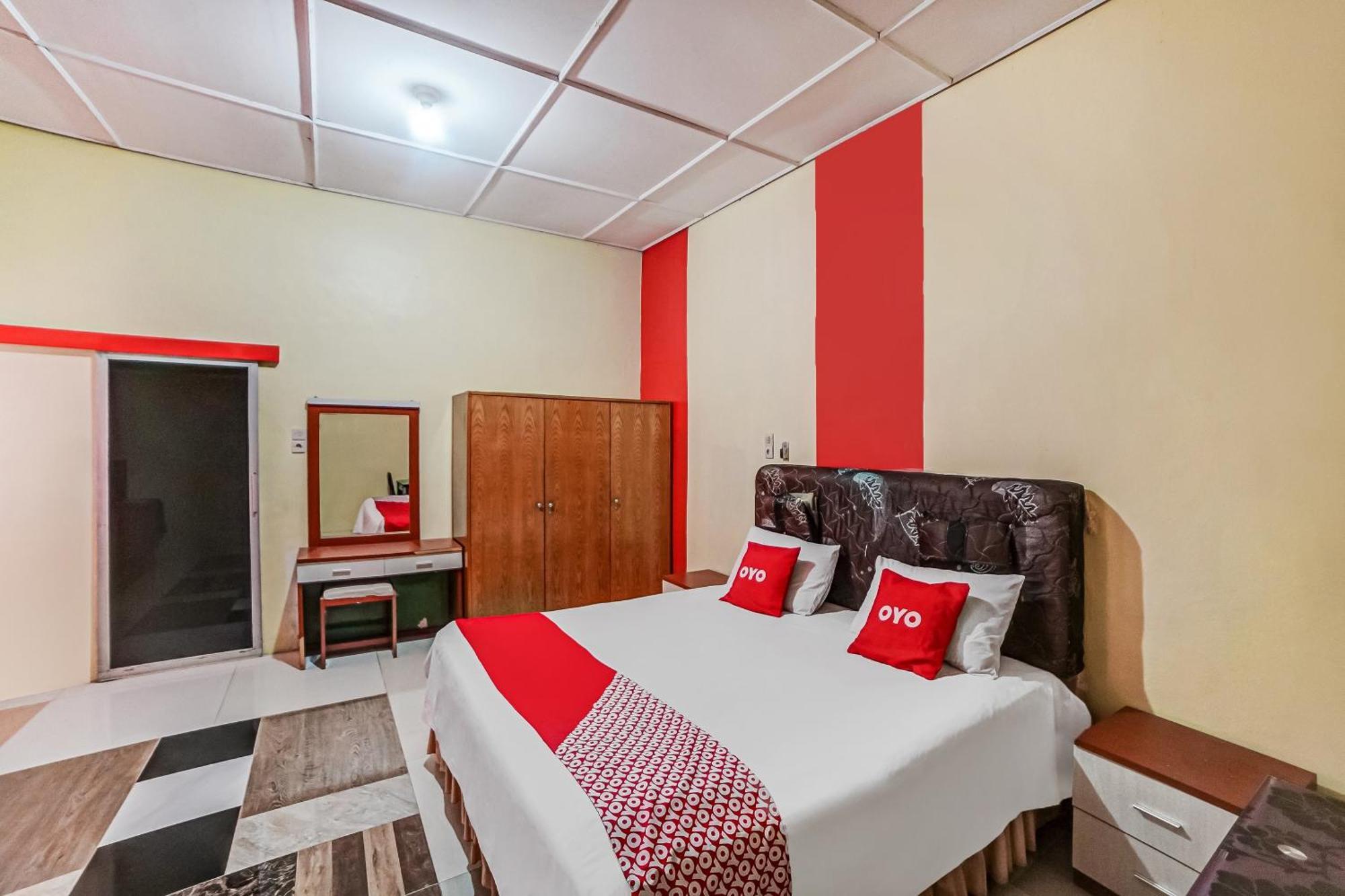 Hotel Oyo 90980 Al Karim Syariah Tanjungbalai Esterno foto